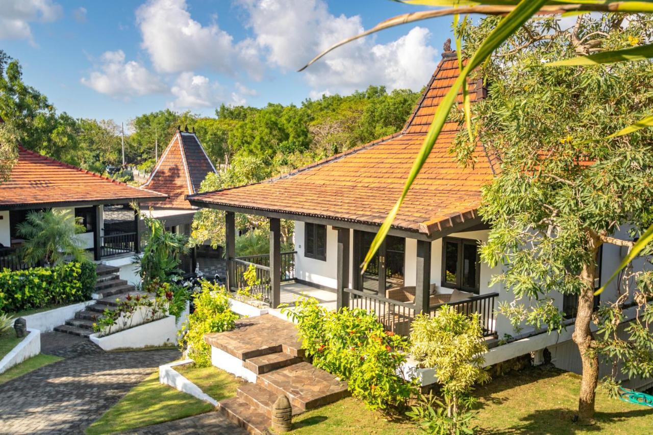 Surya Melasti Exclusive Beach Villa By Sajiwa Ungasan  Exterior photo